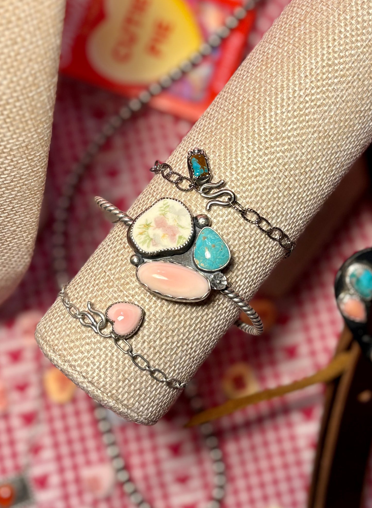 Bouquet Cuff